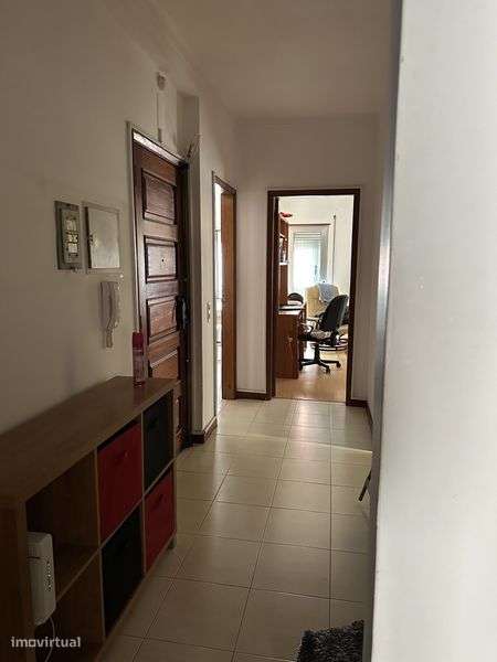 T3 Santo António dos Olivais - Grande imagem: 5/7