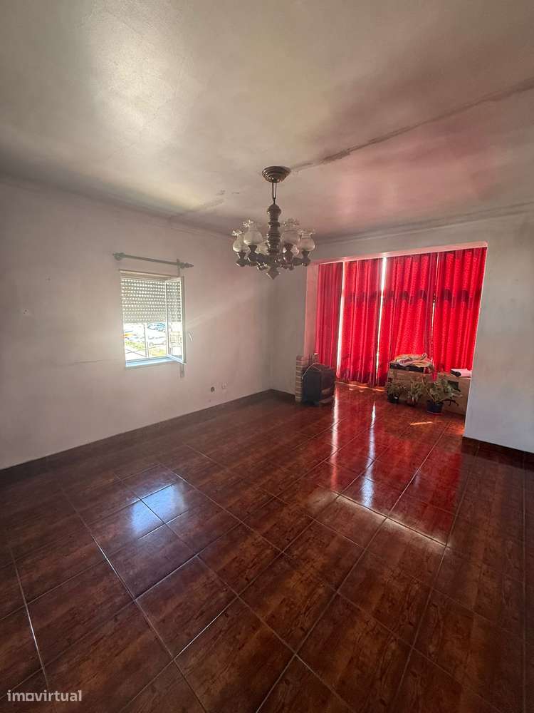 Apartamento em caldas da Rainha com garagem-4