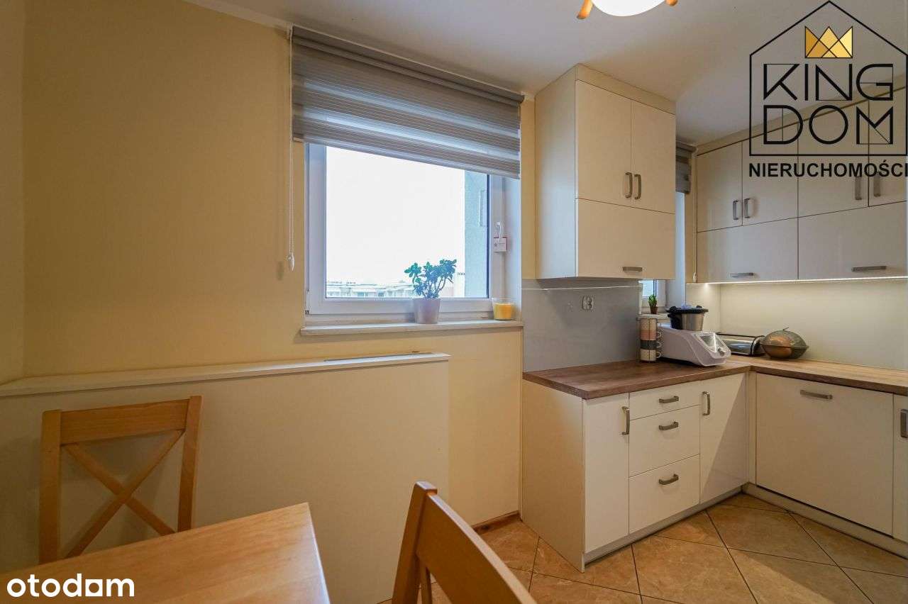 Przestronne 4-pokojowe mieszkanie z balkonem-7