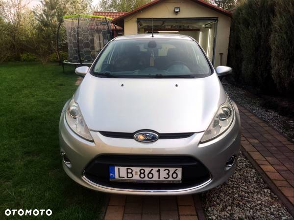 Ford Fiesta 1.6 Platinium X - 11