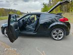 Hyundai Veloster 1.6 Premium - 18