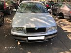 Dezmembrez Skoda Octavia 1 2006 gri argintiu - 8