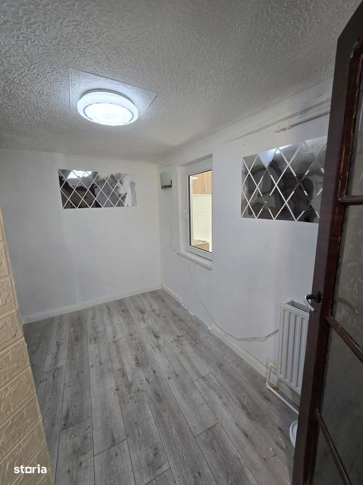 Apartament, 40 m², -8