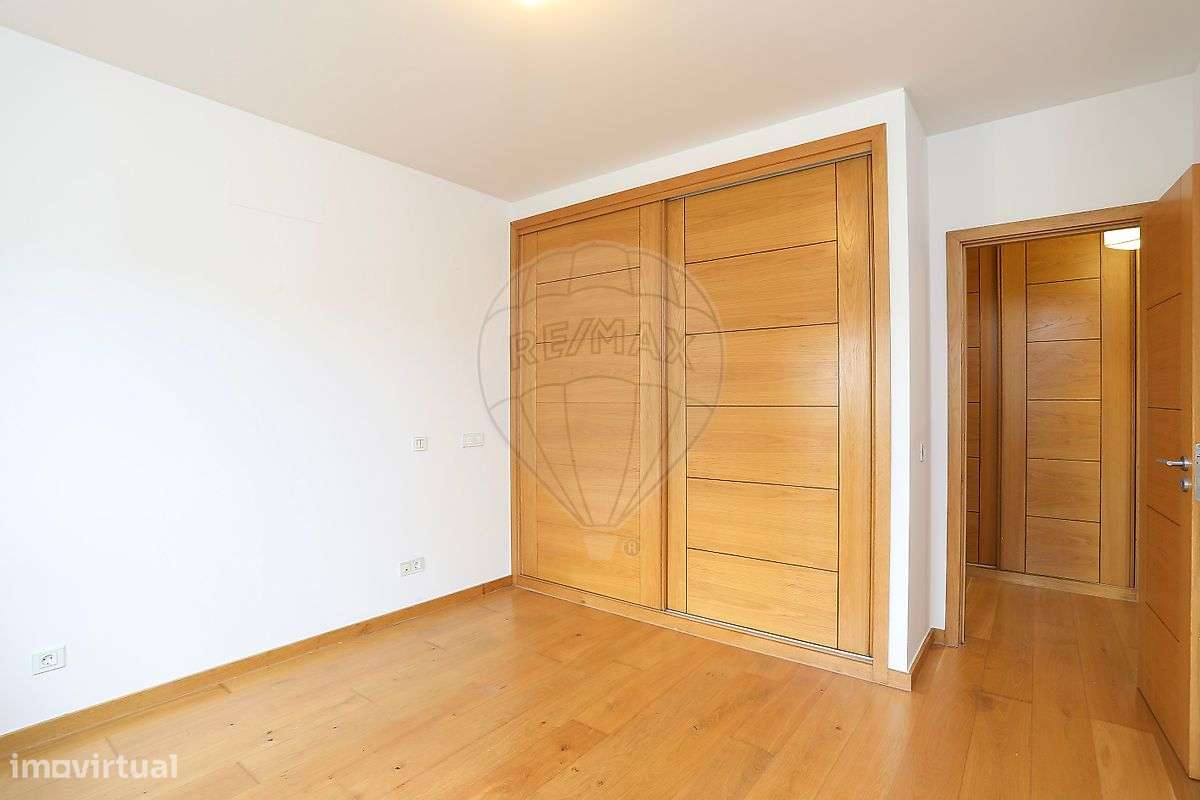 Moradia T5 para venda-36