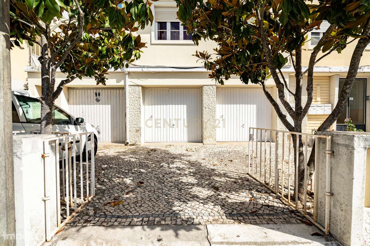 Apartamento T3 com garagem, em Celas, Coimbra-11