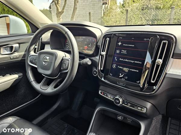 Volvo XC 40 T5 AWD Momentum - 12