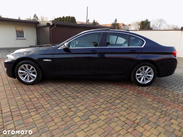 BMW Seria 5 520i Modern Line - 4