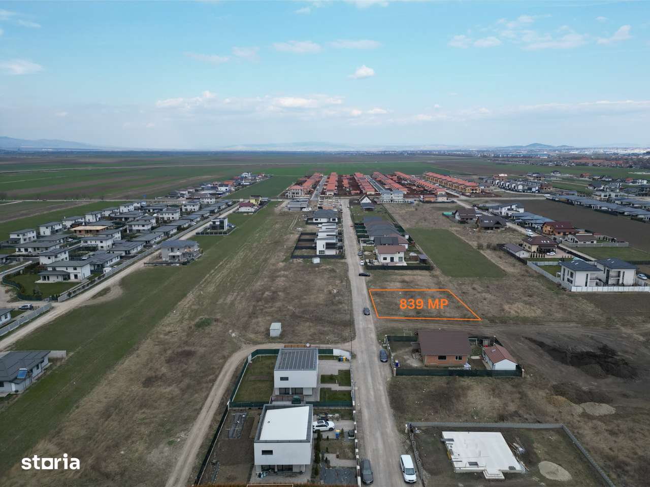 Teren Cristian- Panorama si Utilitati-4