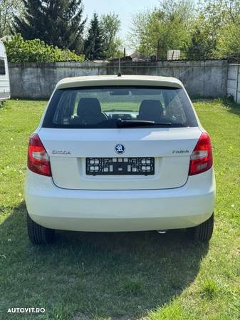 Skoda Fabia 1.6 TDI DPF COOL EDITION - 10