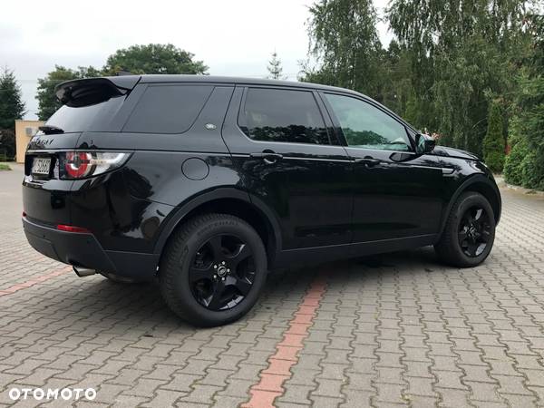 Land Rover Discovery Sport 2.0 D150 - 29