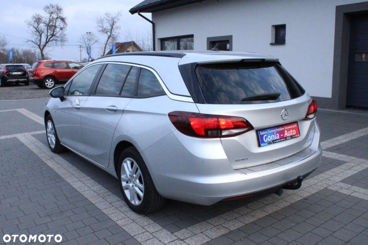 Opel Astra - 9