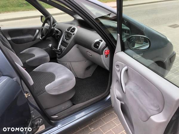 Citroën Xsara Picasso 1.6 HDI Impress - 15