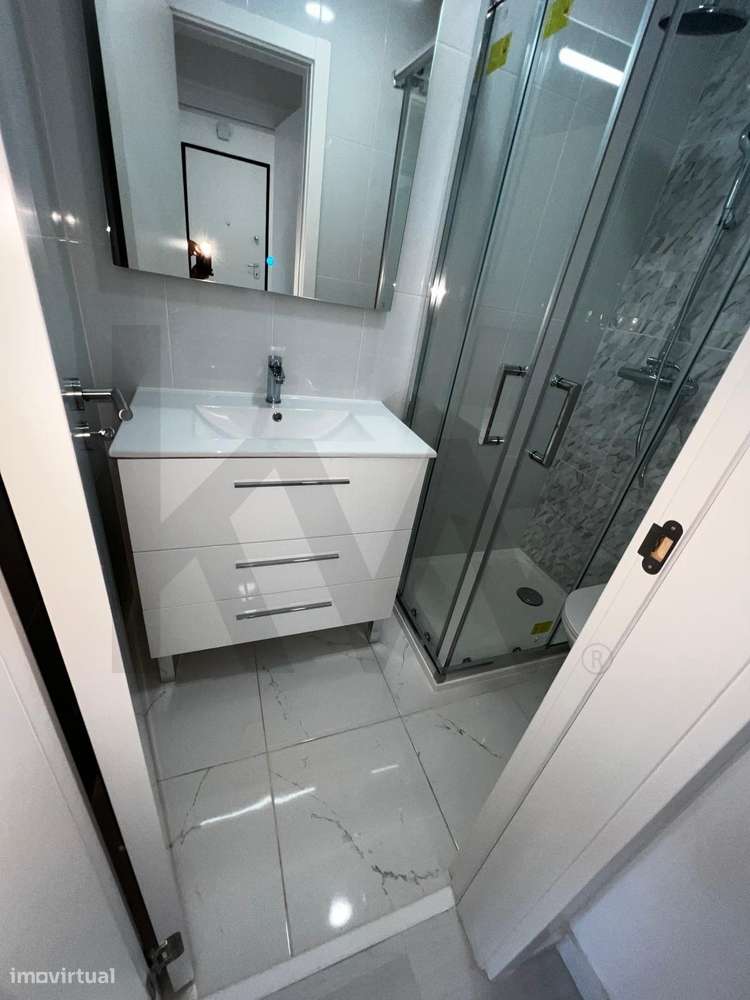 APARTAMENTO T3 / ARRENTELA  315.000 €-22