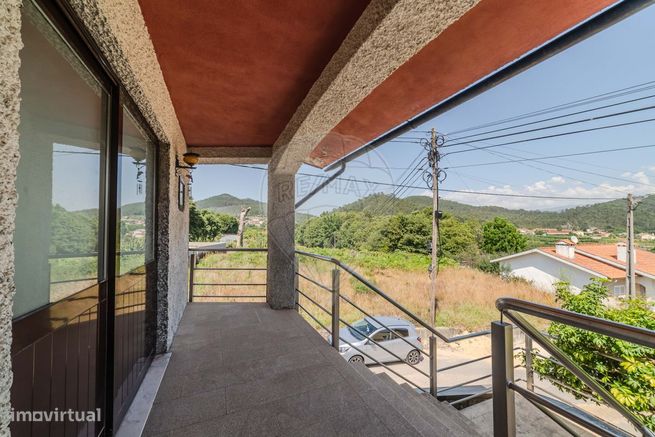 Moradia T4 para venda-14