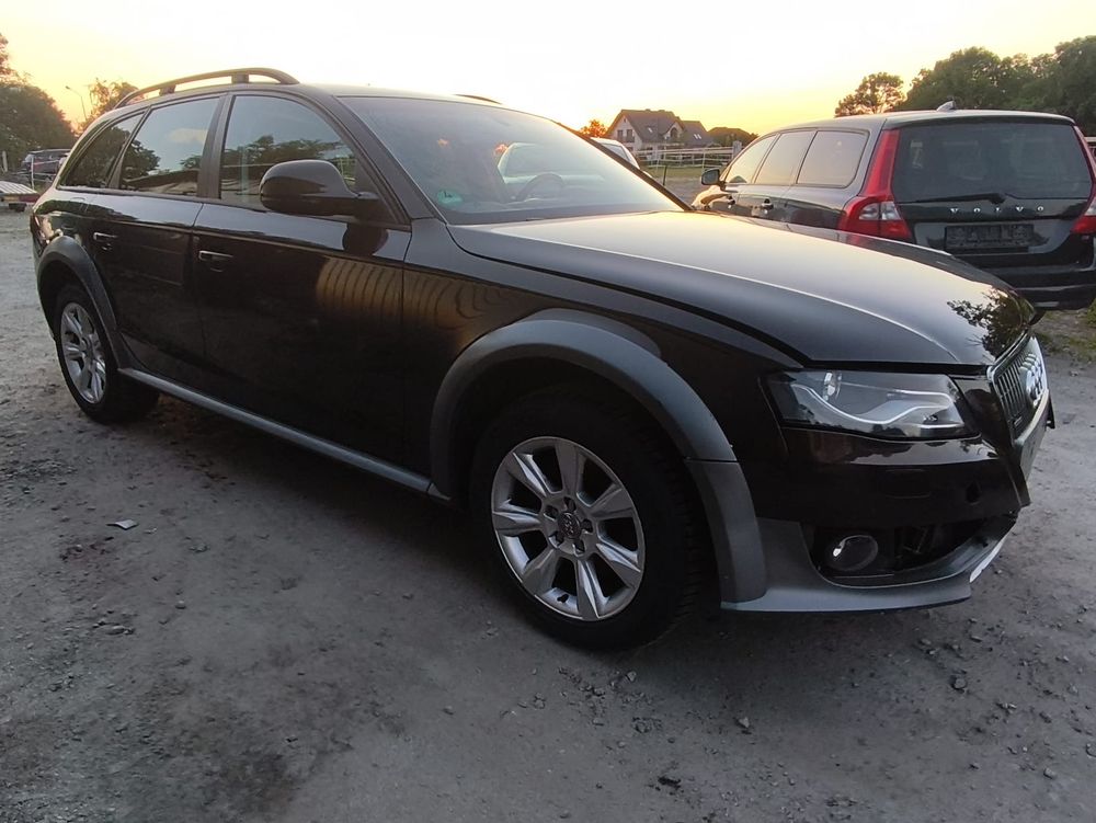 Audi A4 B8 2.0 TFSI S tronic 2011