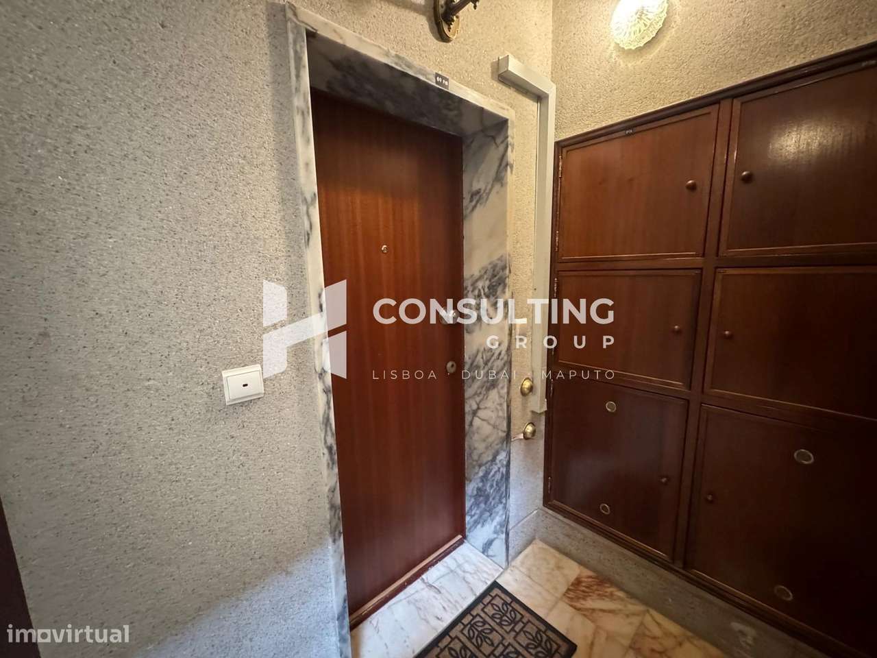 Apartamento T2 Venda em Mina de Água,Amadora-26