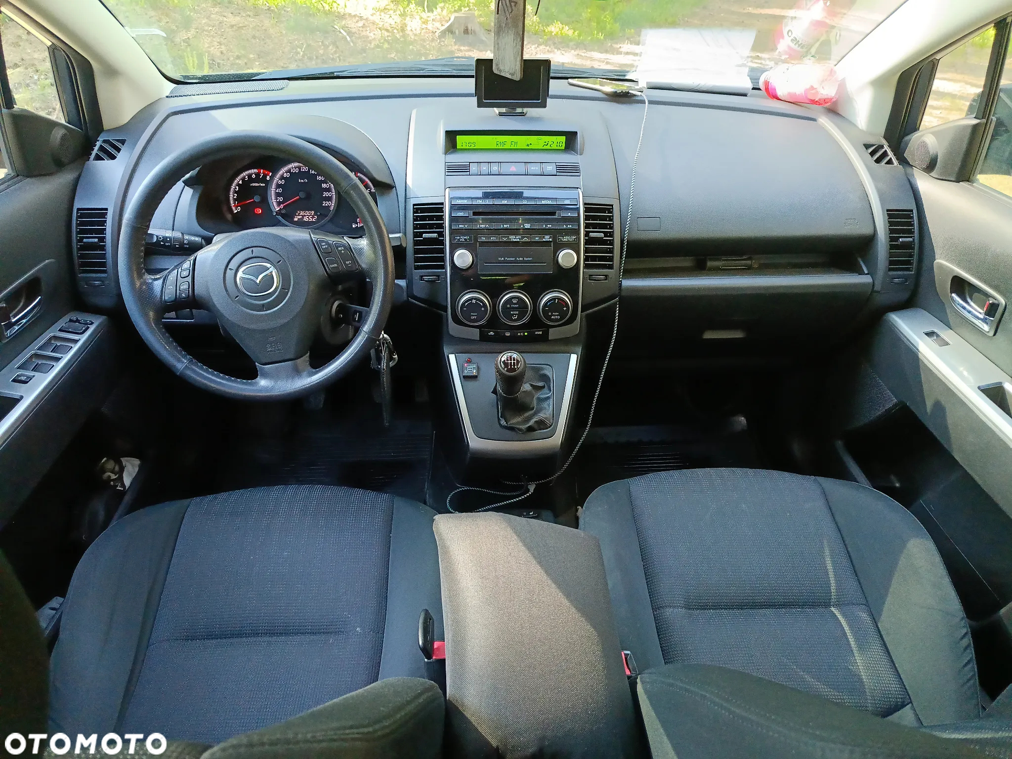 Mazda 5 - 3