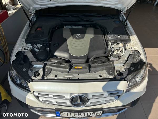 Mercedes-Benz Klasa E 350 d 4-Matic All-Terrain - 28