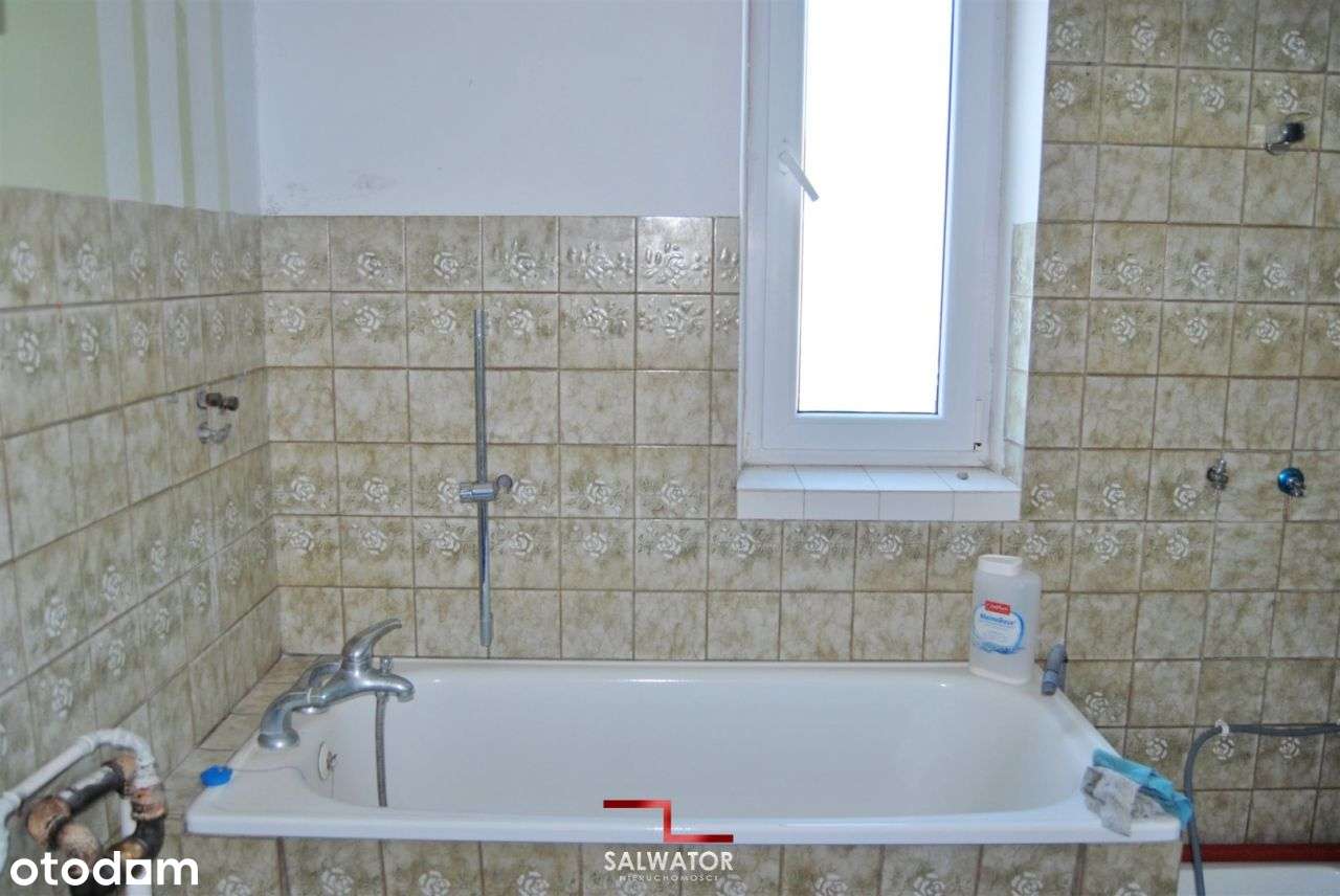 Dom 2 Łazienki 2 Kuchnie 6 Pokoi Garaż-12