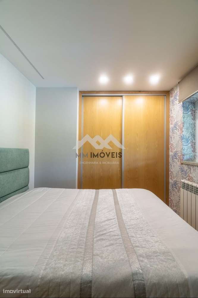 Moradia T4 | Piscina | Jardim | 4 frentes | Praia Fluvial-43