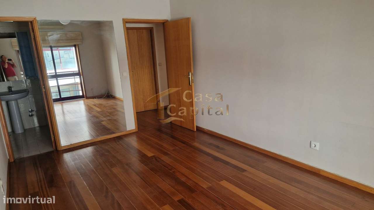 Apartamento T4 Sra. Conceição-0