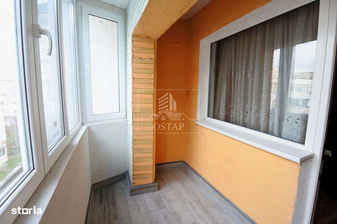 Zona Nord - 22 Decembrie - apartament 3 camere decomandate - 72.000 EU-10