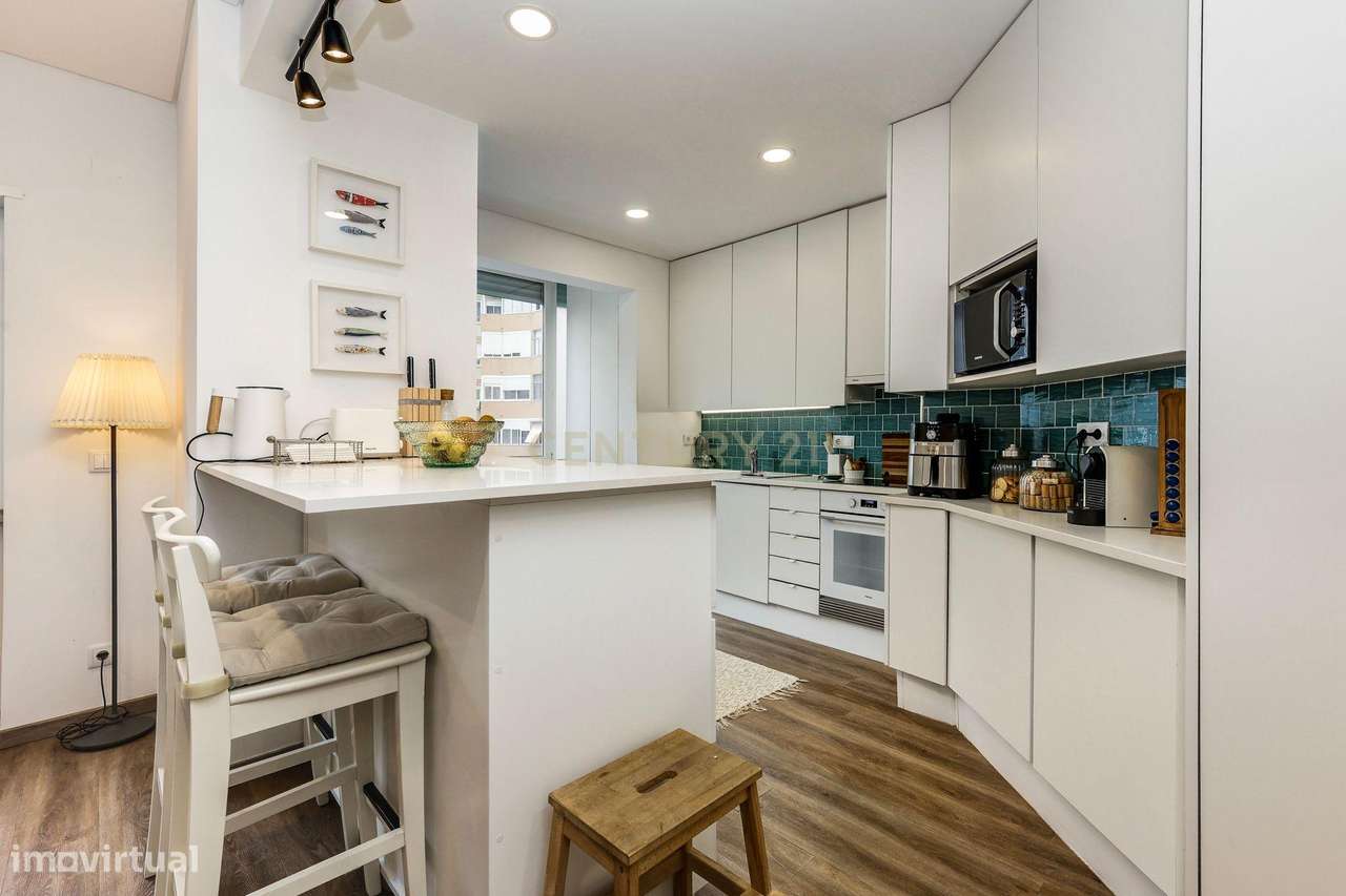 Apartamento  T4 transformado em T3 totalmente remodelado - Grande imagem: 5/23