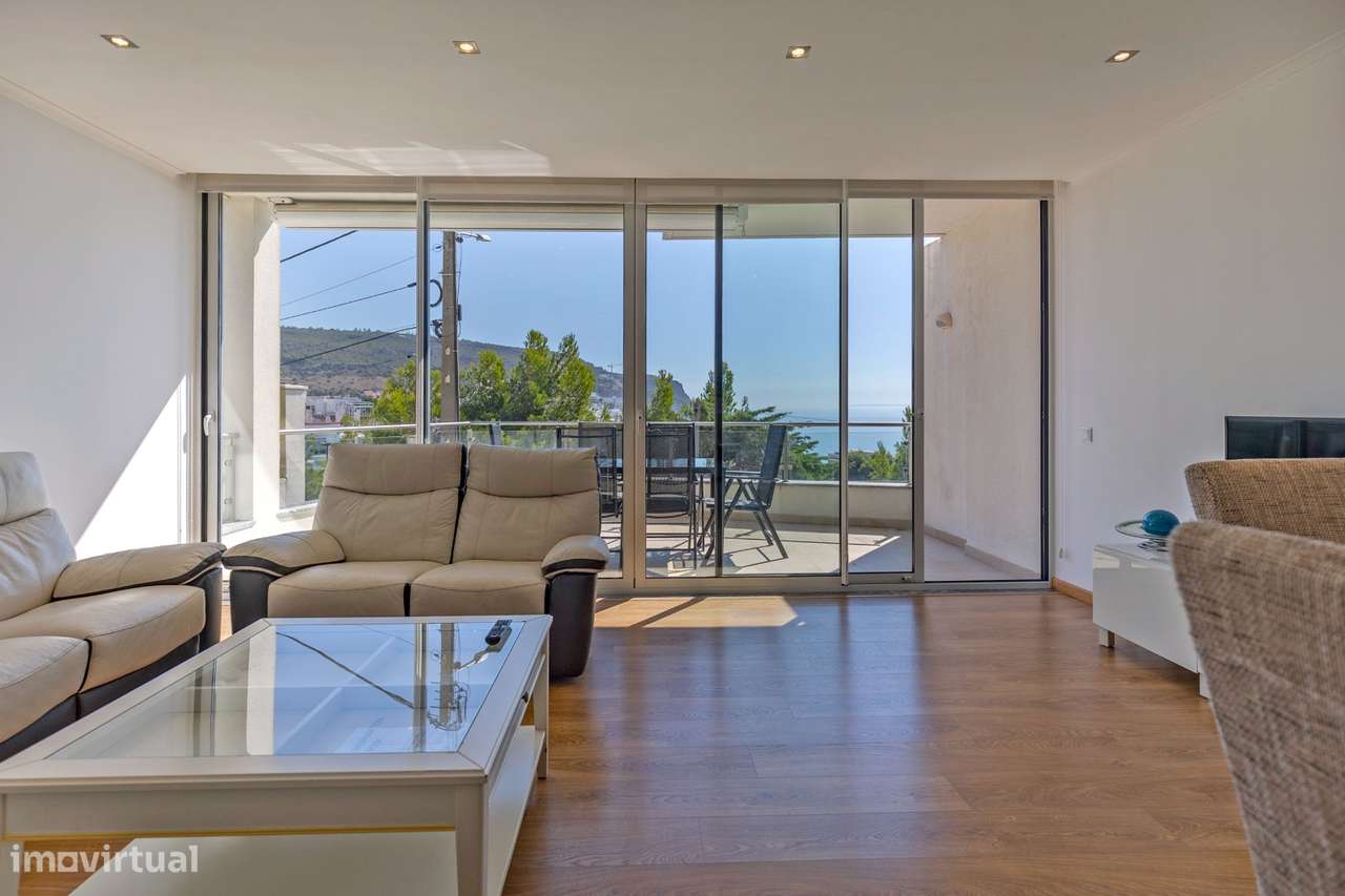 Moradia T3 piscina terraço vista mar e vila de Sesimbra-6