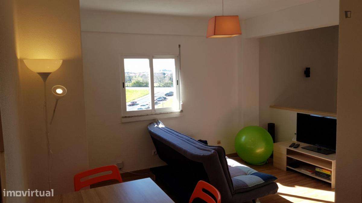 Quarto - localizado em Chelas Lisbon - Grande imagem: 5/12