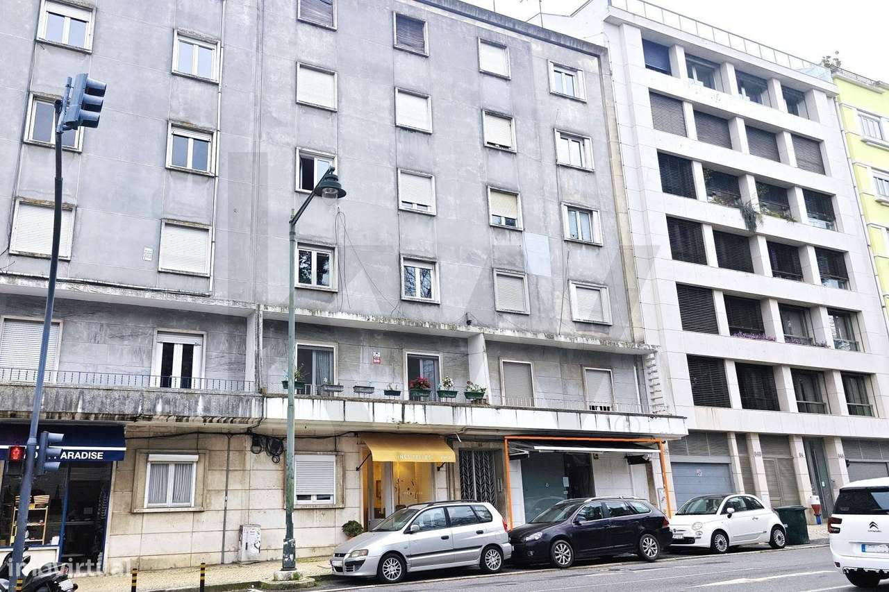 Loja na Rua Marquês Sá da Bandeira Área bruta: 43 m2-6