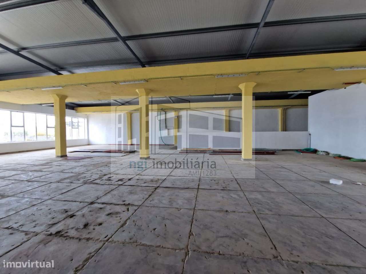 Armazém em Sacavém e Prior Velho - Grande imagem: 4/12