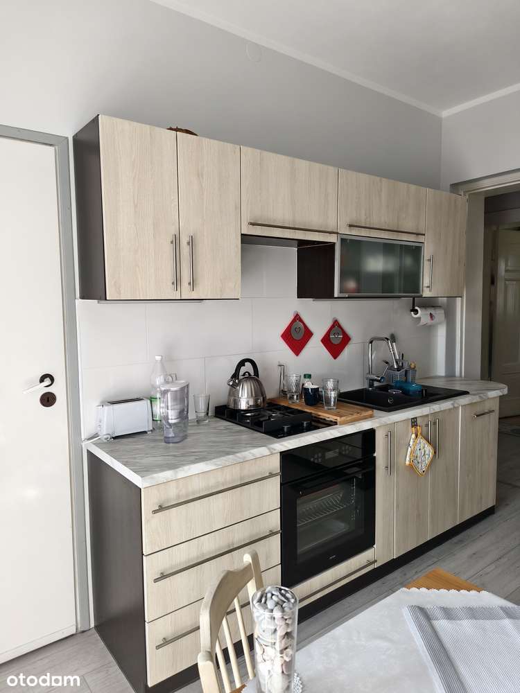 OKAZJA. Atrakcyjne mieszkanie 3 pokojowe w centrum Leszna na sprzedaż.-13