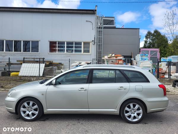 Toyota Avensis 2.0 VVT-i Combi Sol - 6