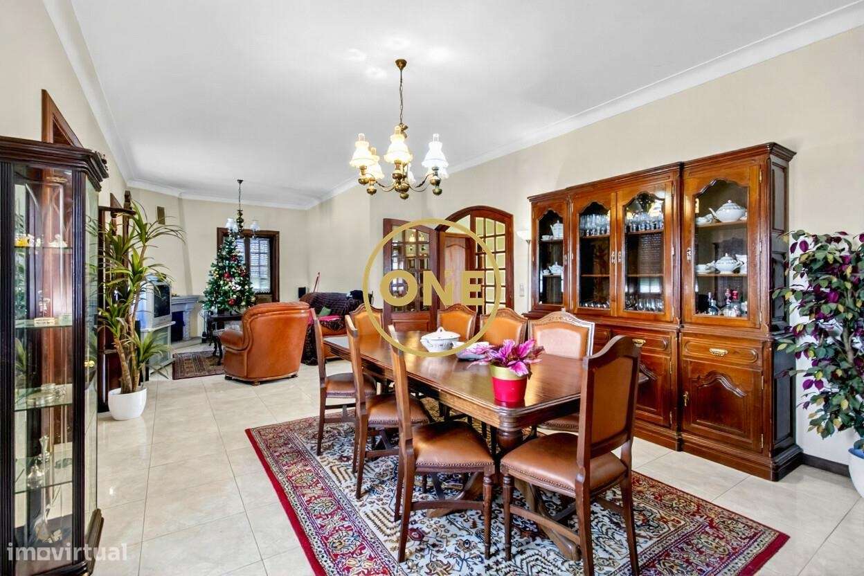 Quinta com 1.9 Hectares no Castêlo da Maia-17