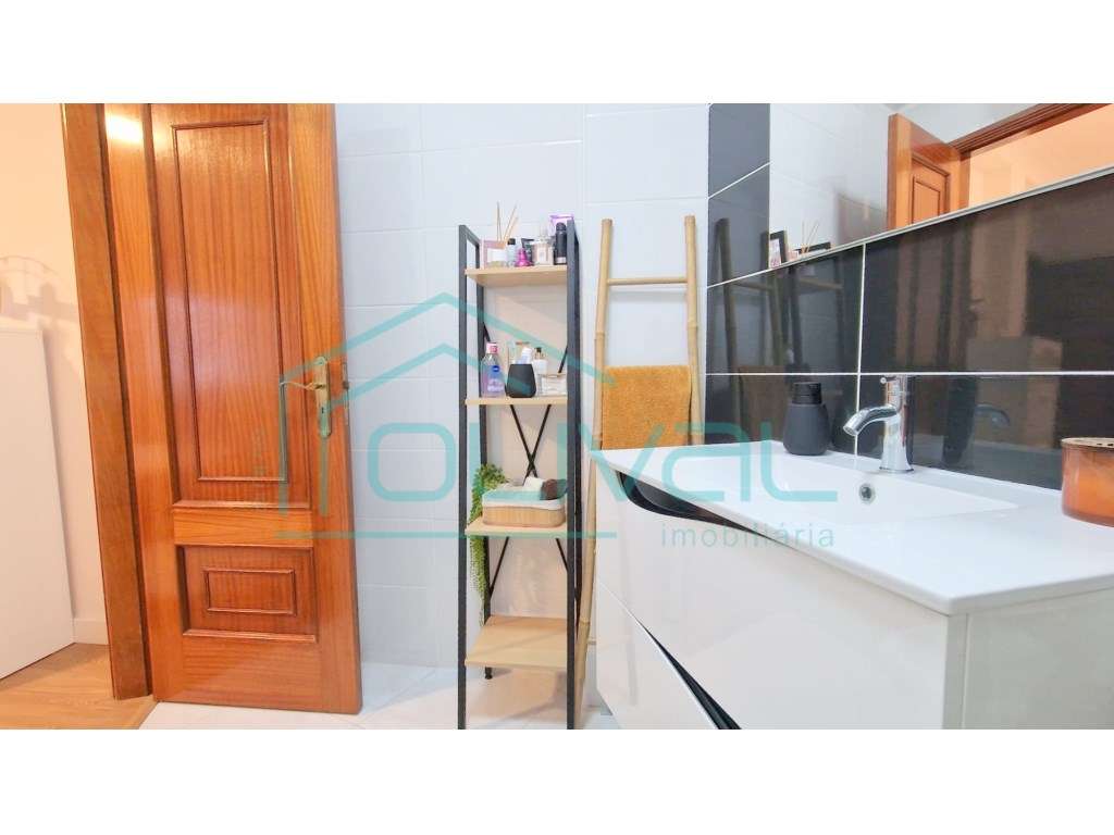 T3 com parqueamento Samora Correia-19