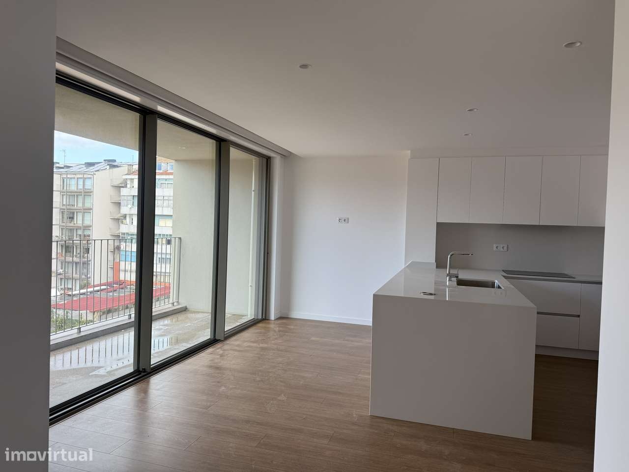 T2+1 Último andar piso único-13