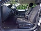 VW Passat 1.6 TDI (BlueMotion ) Trendline - 5