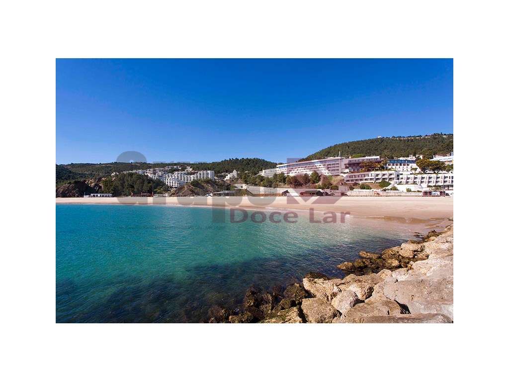 SESIMBRA - Apartamento T2 TOTALMENTE REMODELADO-21