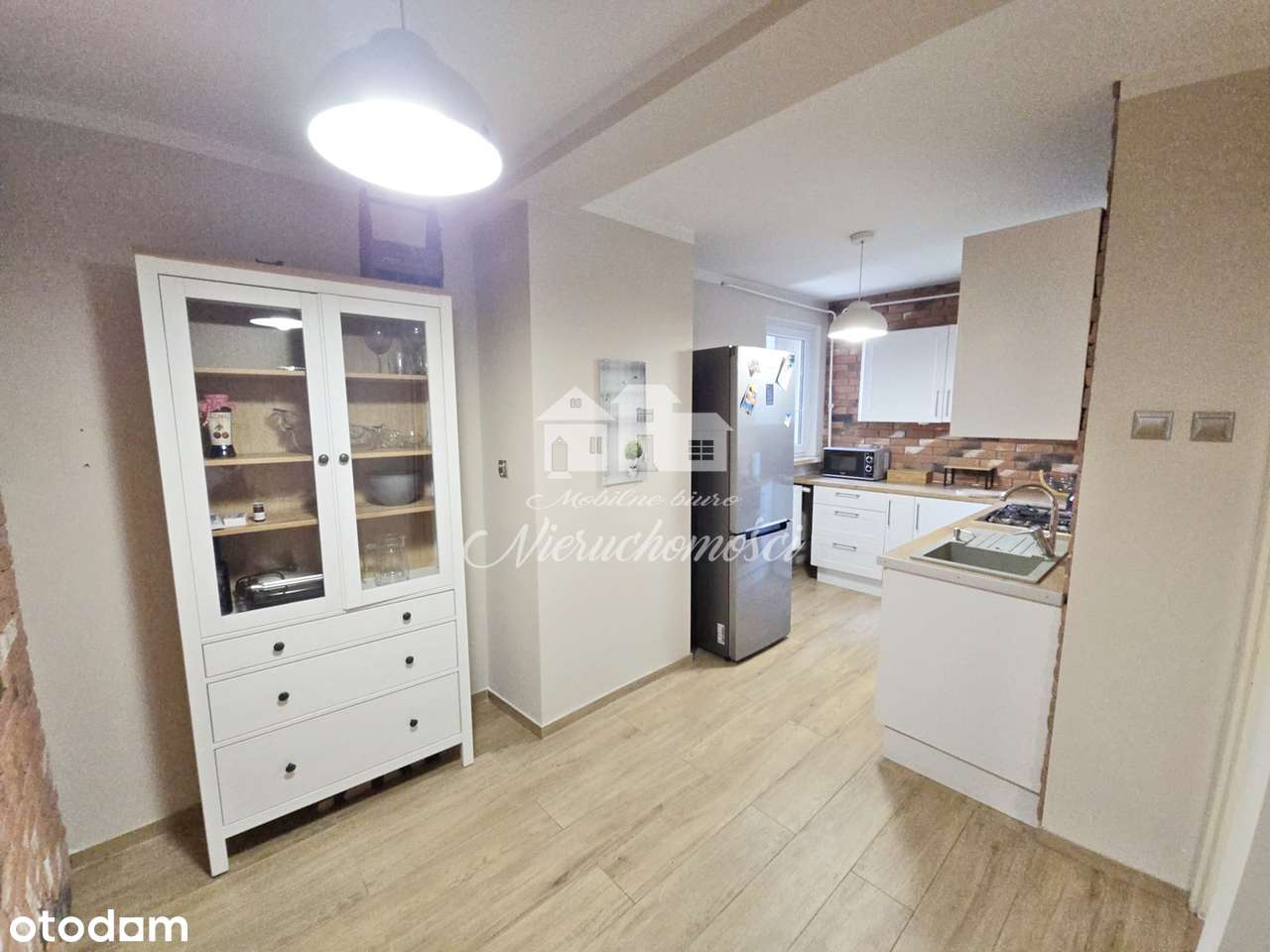 Przestronne mieszkanie 3 pokojowe od zaraz. Nie czekaj !-7