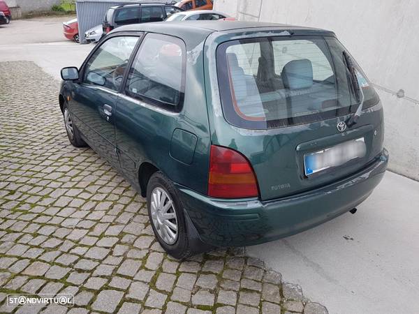 Toyota Starlet 1997 para peças - 2