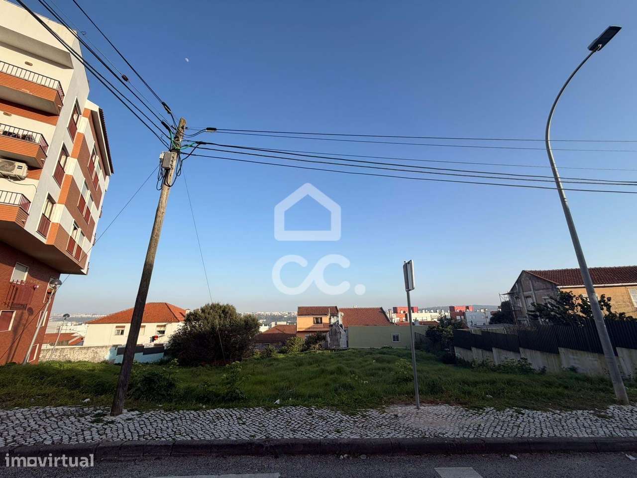 Terreno Urbano em Casal da Mira na Amadora-7