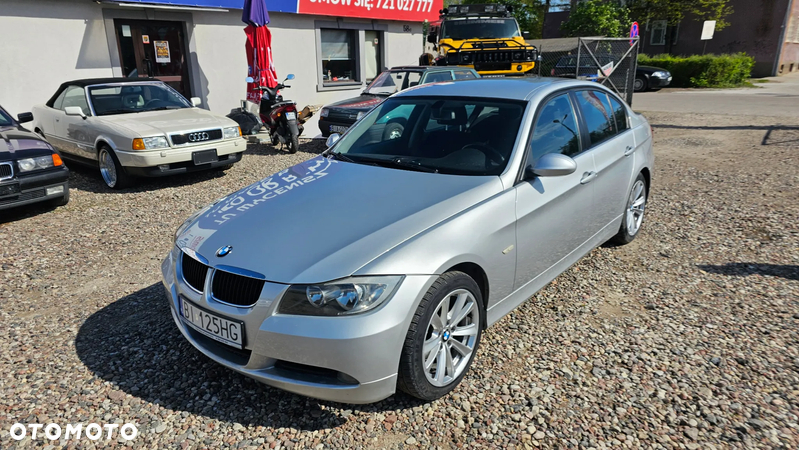 BMW Seria 3 320i - 2