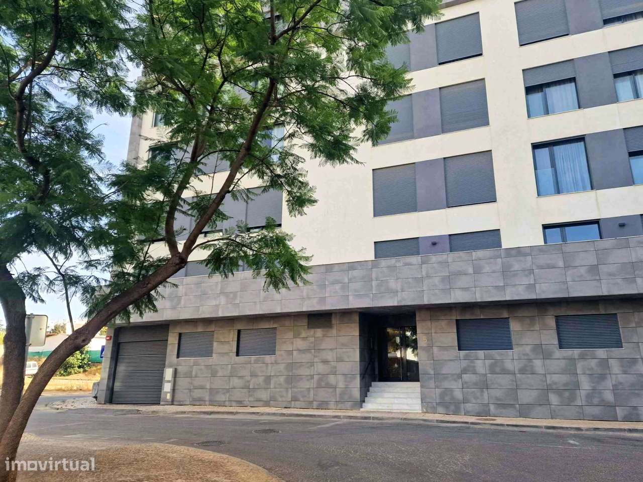 Apartamento T1 Com Lugar De Garagem E Piscina Lejana Faro