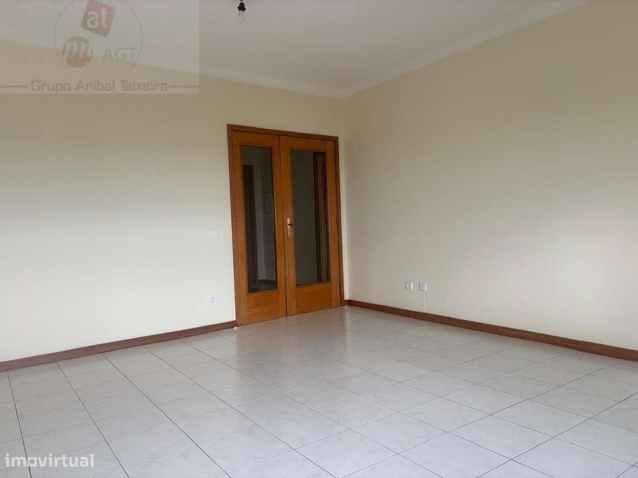 T1 + 1 com lugar de garagem - Grande imagem: 2/10