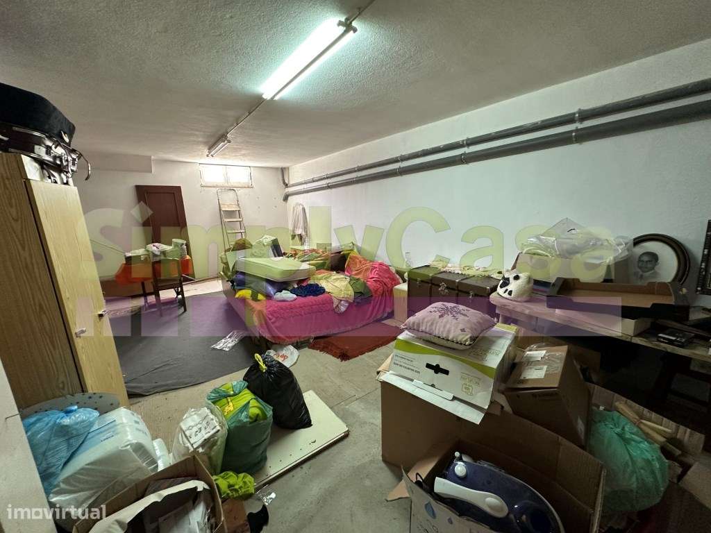 Moradia T2 + Espaço Comercial - CANHA-10