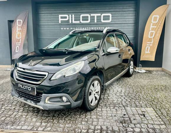 Peugeot 2008 1.2 PureTech Allure - 2