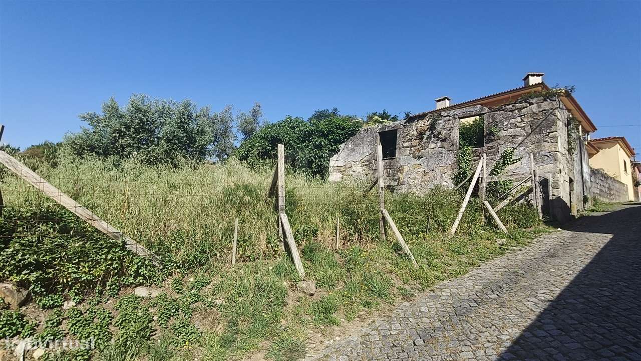 Terreno com Projeto para Moradia Térrea - IVA a 6% – A 10 min do Porto-26