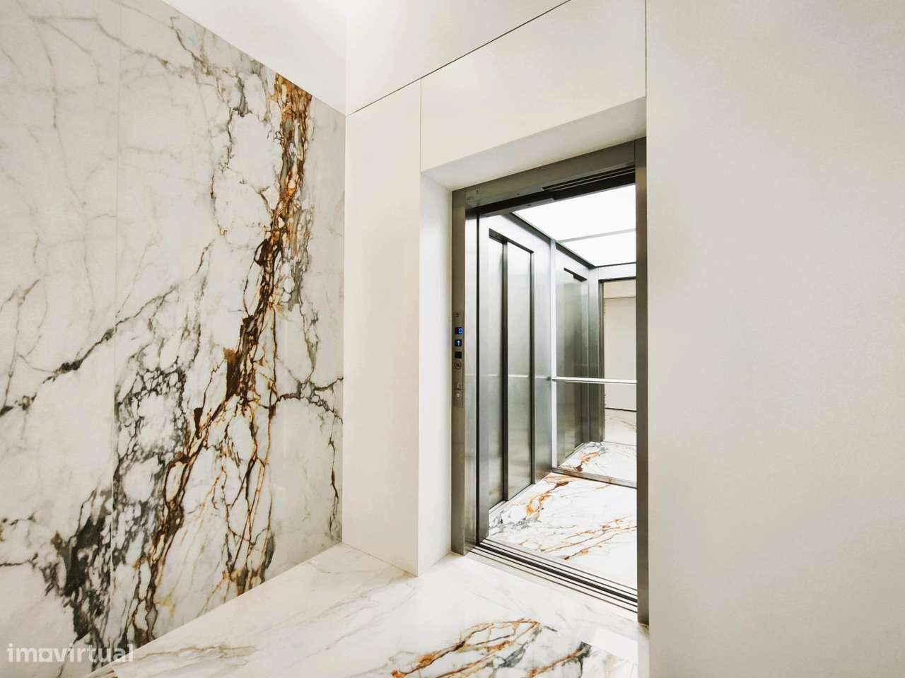 Apartamento T4 Novo (com Terraço e Centro Cidade)-46