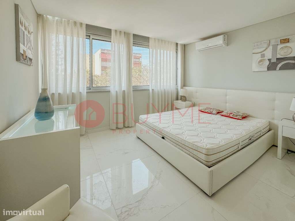 Apartamento T0+1 Renovado no Centro de Vilamoura-8
