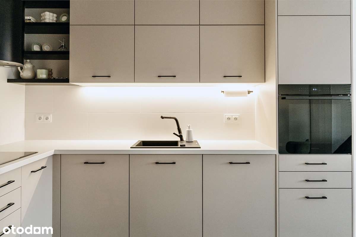 Stylowe mieszkanie na ostatnim 13 piętrze•Grunwald Bułgarska 59•Garaż - Pełny obrazek: 5/20